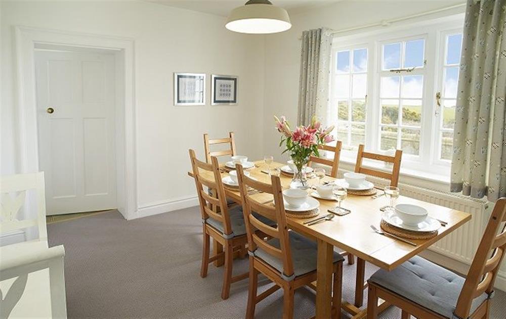 Ground floor: Dining room at Valonia, Cromer Lighthouse