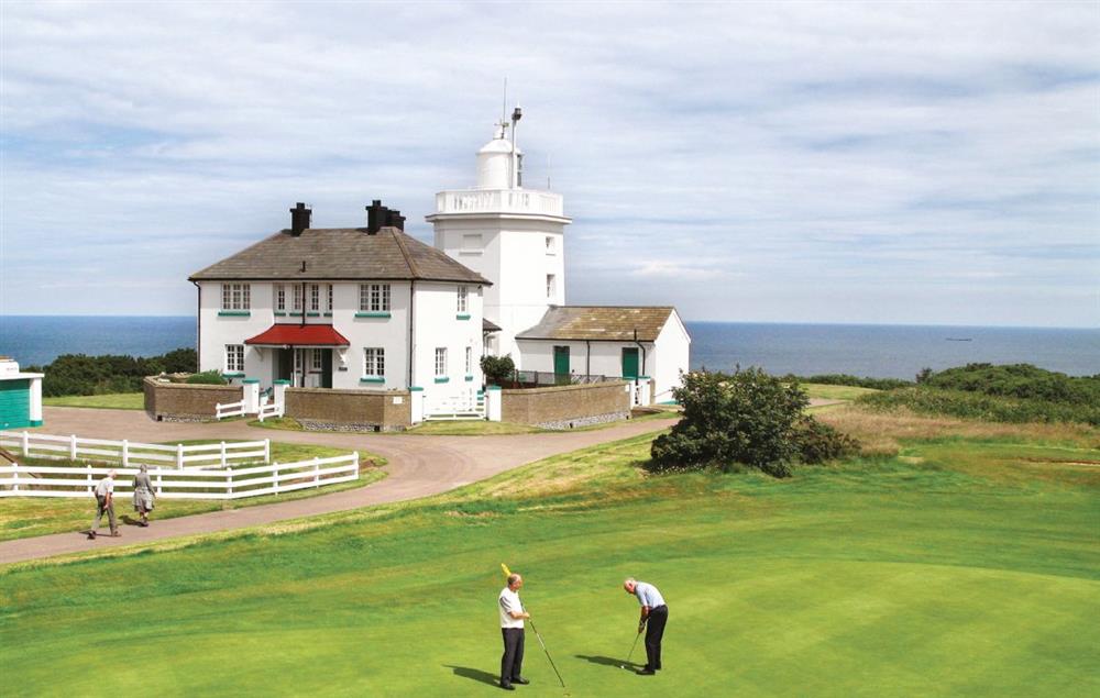 Valonia is adjacent to the Royal Cromer 18-hole Golf Course where non-members with a handicap are welcome