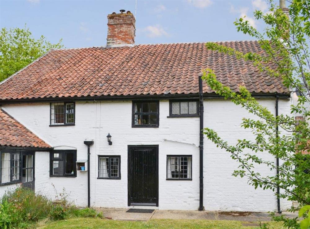 Charming whitewashed building at Varley House in Saxmundham, Suffolk