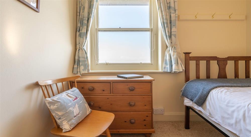 The single bedroom at Varvassi in Totland Bay, Isle Of Wight