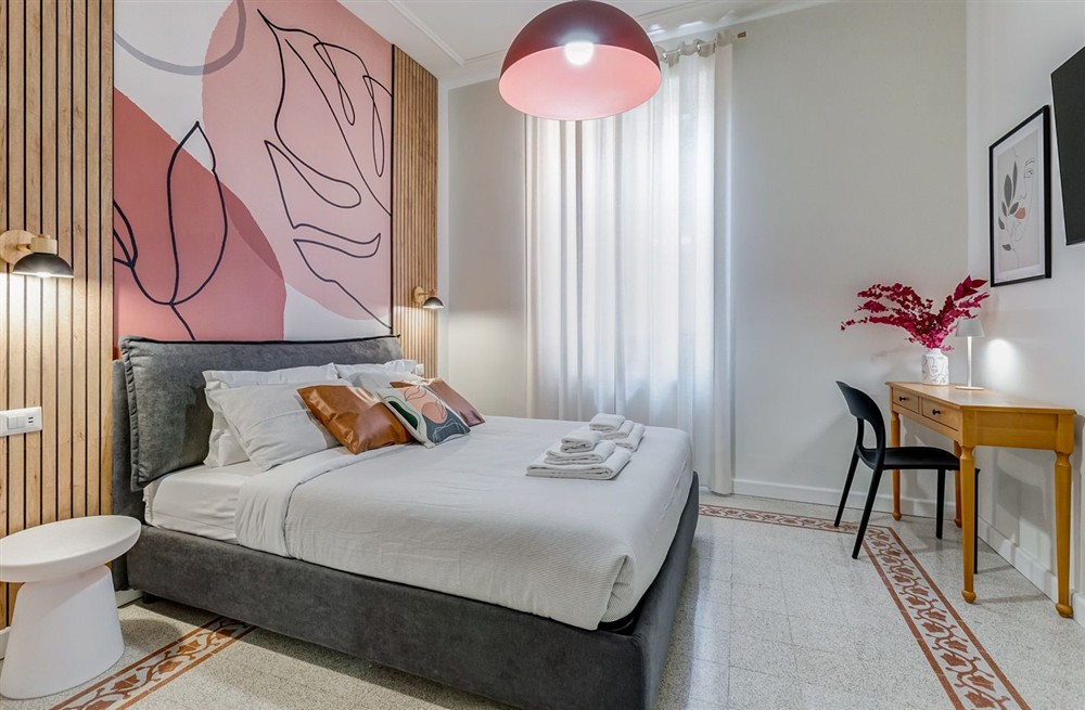 Velcro Apartment