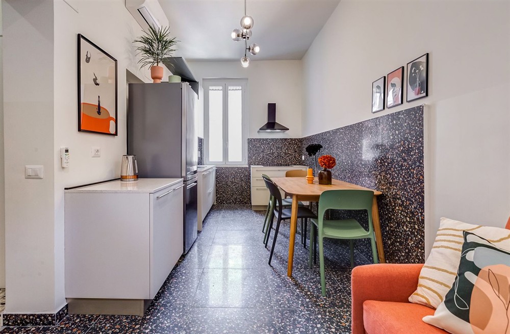 Velcro Apartment