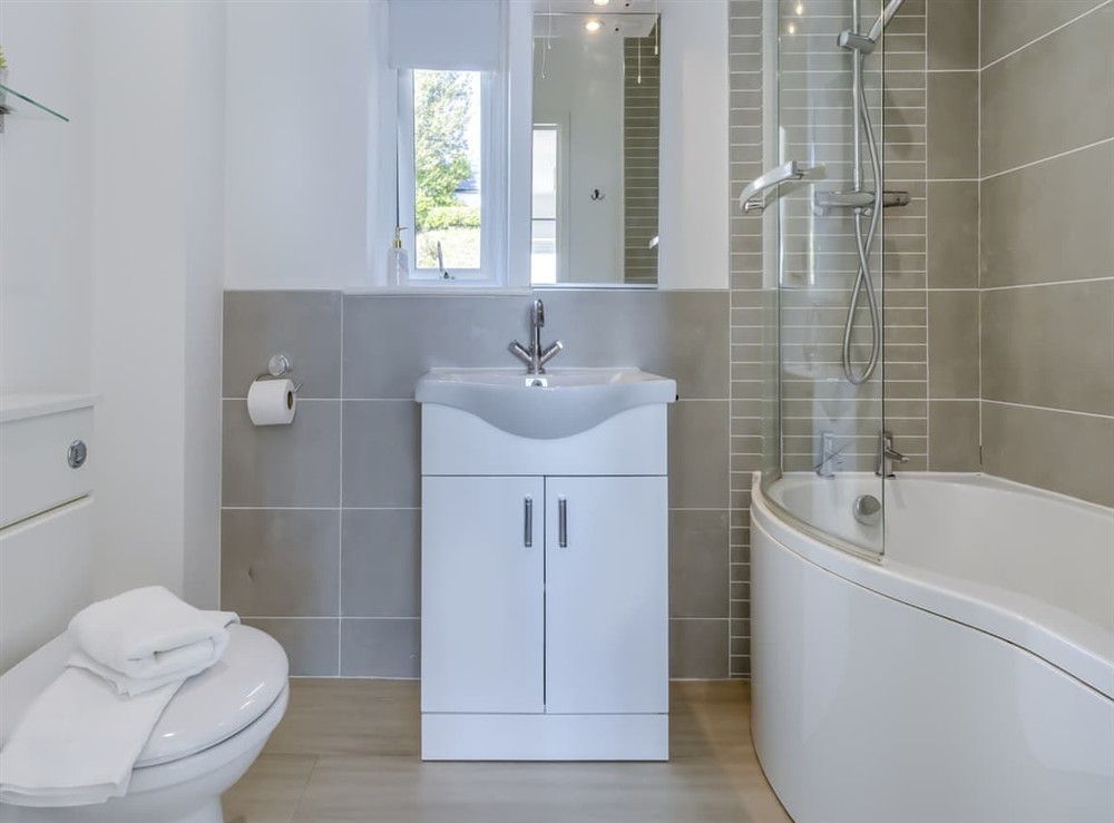 Bathroom at Verbier in Aberdyfi, Gwynedd