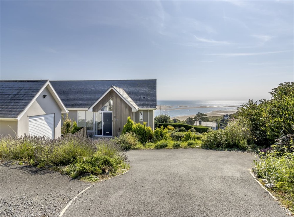 Exterior at Verbier in Aberdyfi, Gwynedd