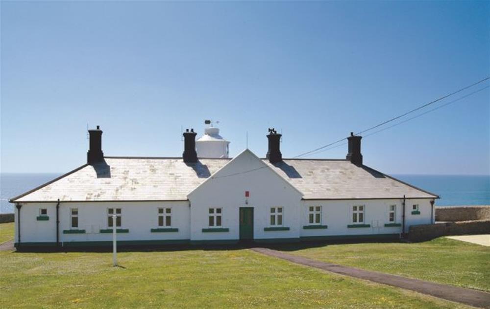 Veronica and Rowena Cottage (Veronica is on the right hand side) at Veronica Cottage, Anvil Point Lighthouse