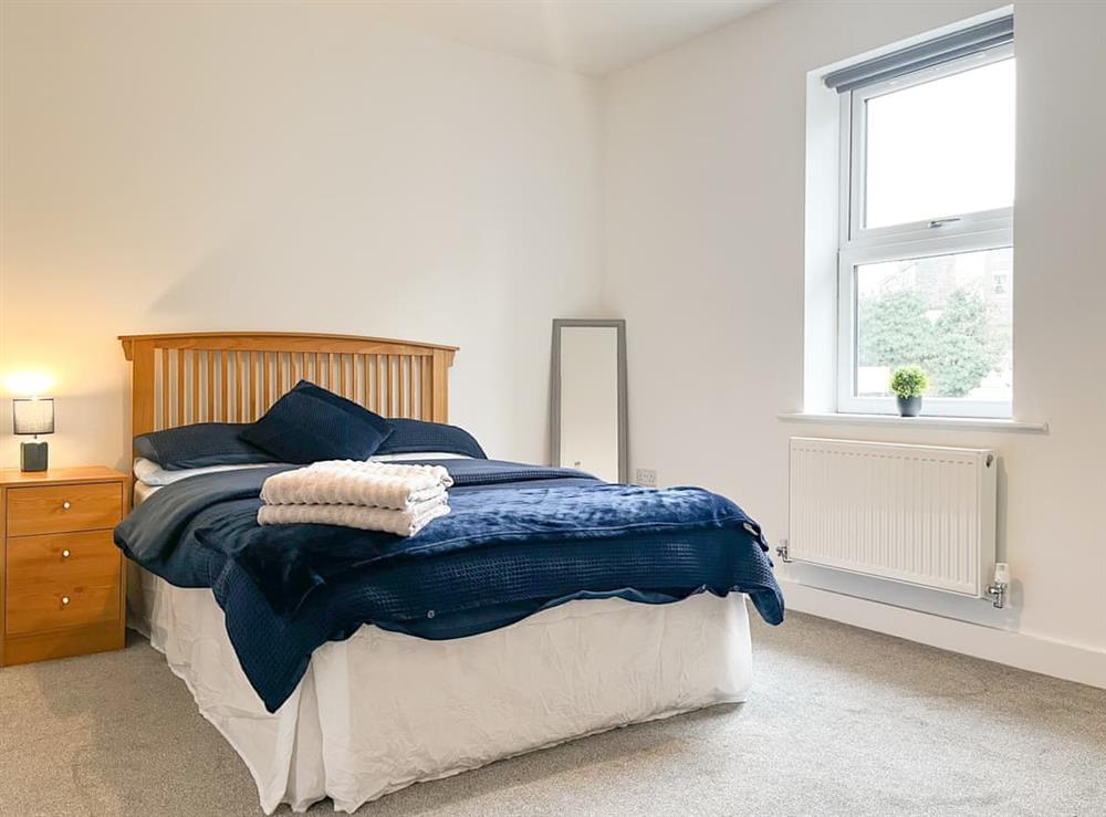 Double bedroom at Victoria House in Glossop, Derbyshire