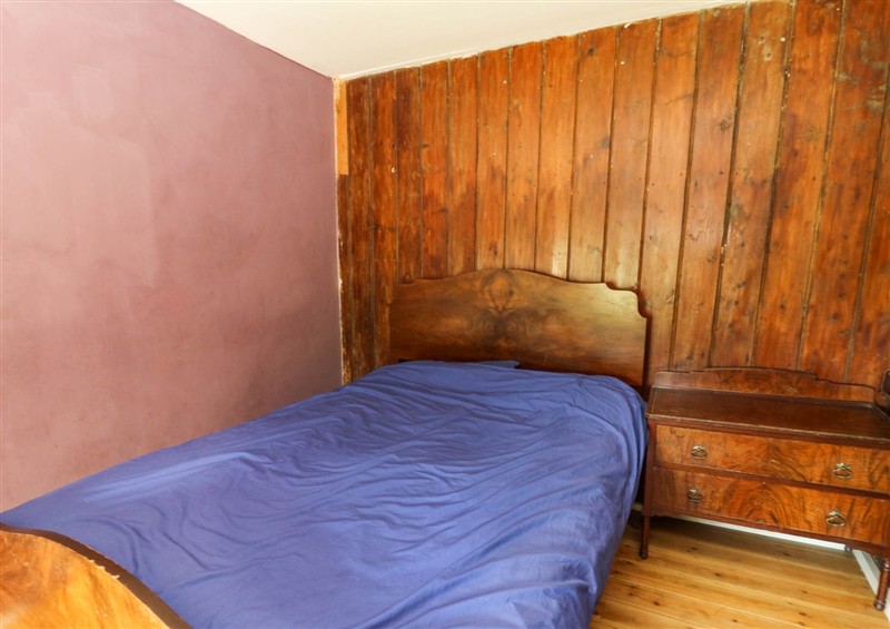 A bedroom in Victorian Farmhouse (photo 3) at Victorian Farmhouse, Ty Mawr near Llanybydder