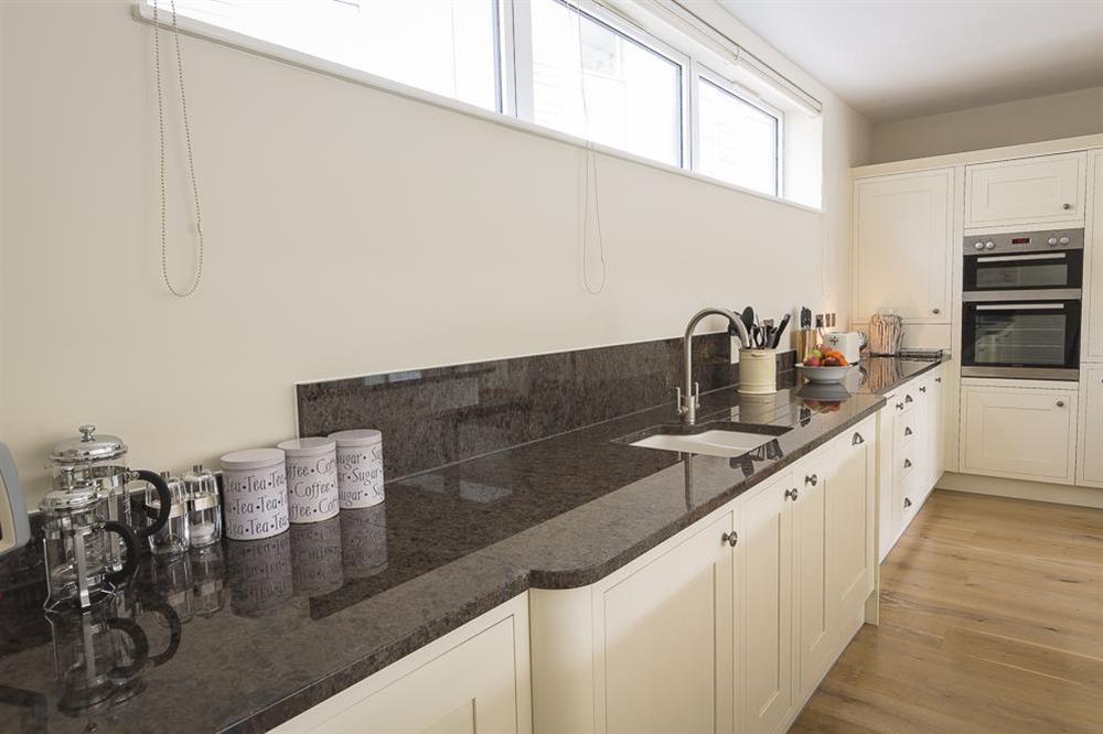 Contemporary, well-equipped kitchen at Villa 1, Estura in , Salcombe