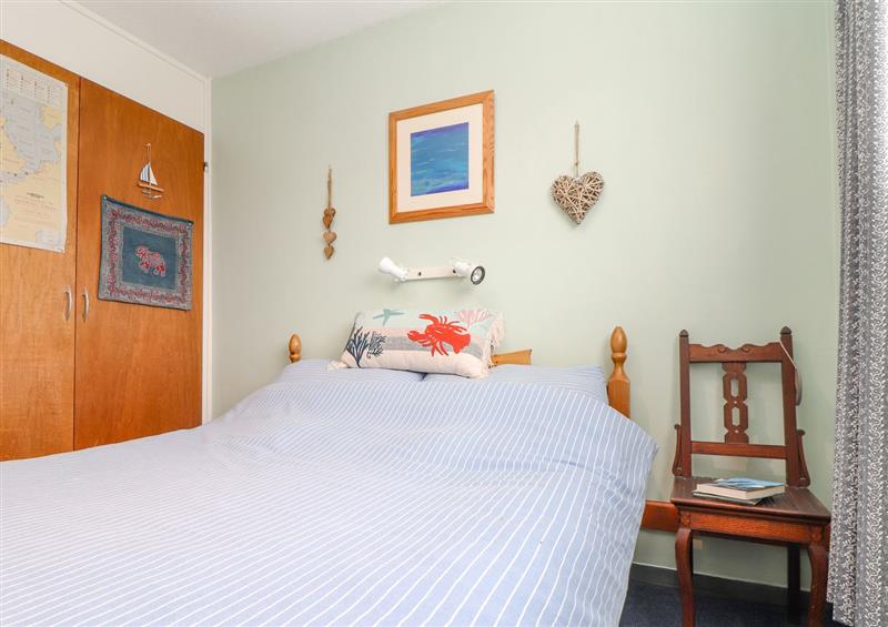 A bedroom in Villa 29 (photo 3) at Villa 29, Camelford