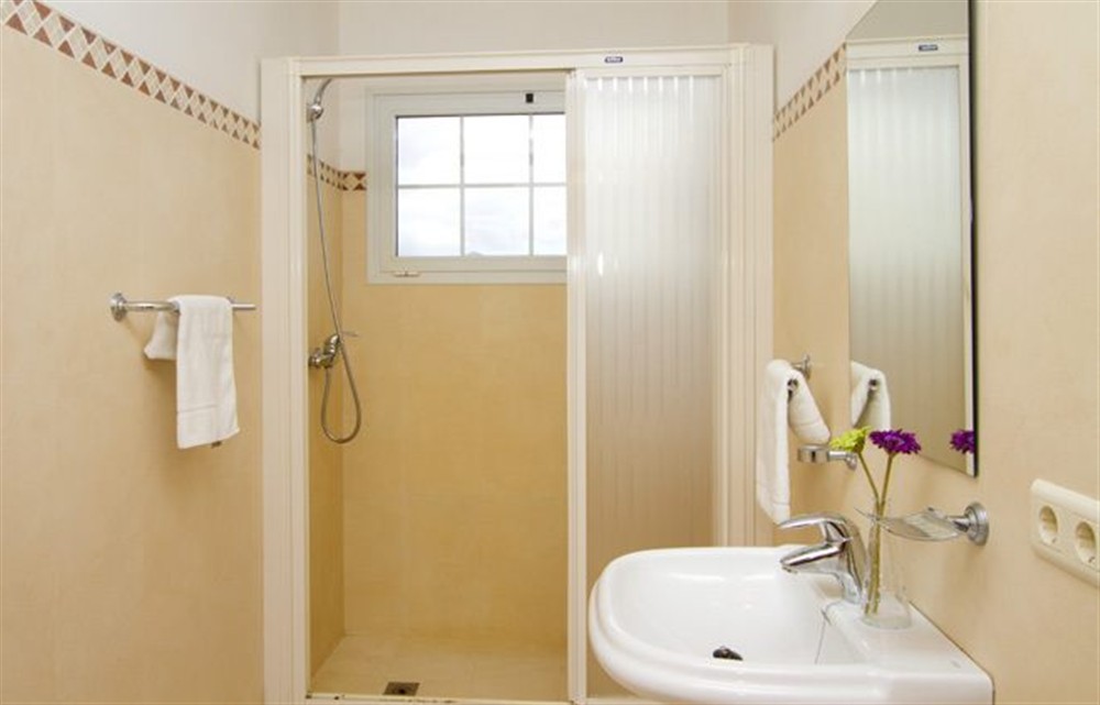 Villa Acentejo (photo 9) at Villa Acentejo in Puerto Calero, Lanzarote