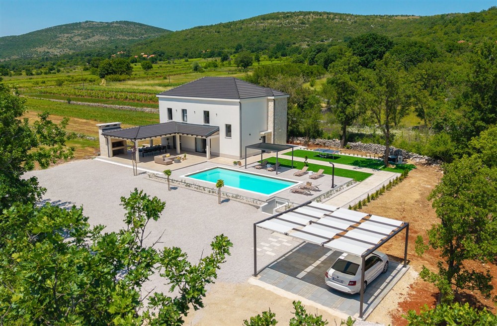 Villa Adrielle