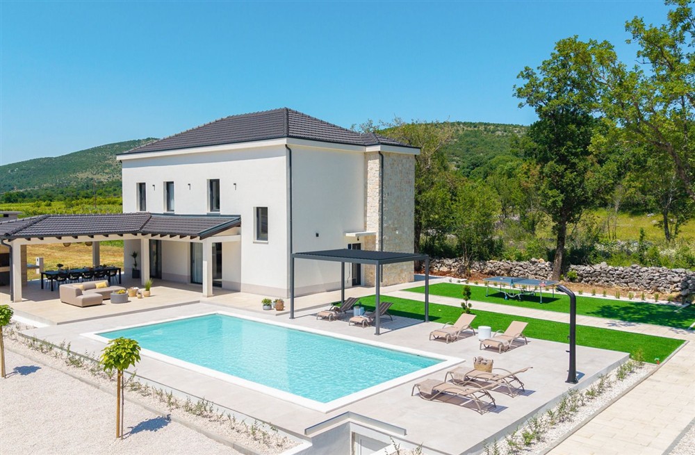 Villa Adrielle