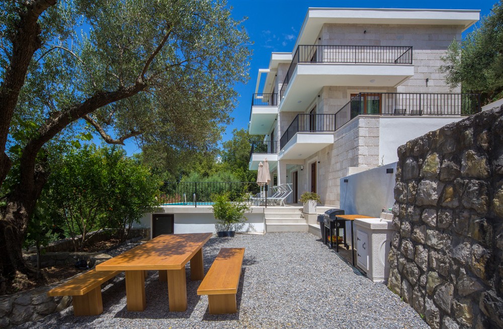 Villa Adrienne