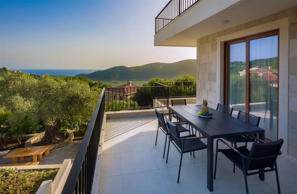 Villa Adrienne