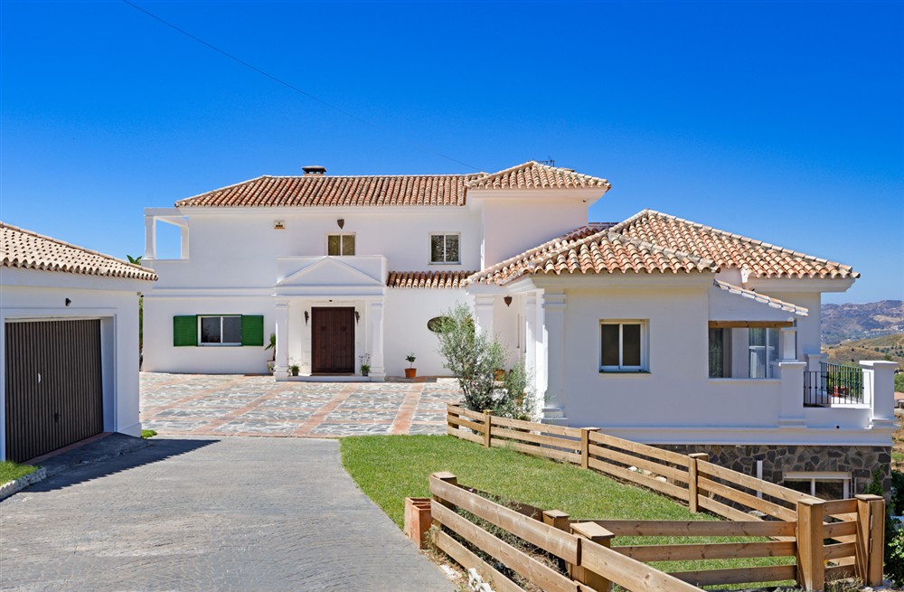 Villa Alhabero (photo 31) at Villa Alhabero in Mijas, Malaga, Spain