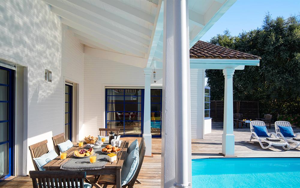 Photo of Villa Alienor (photo 3) at Villa Alienor, Aquitaine Coast, France