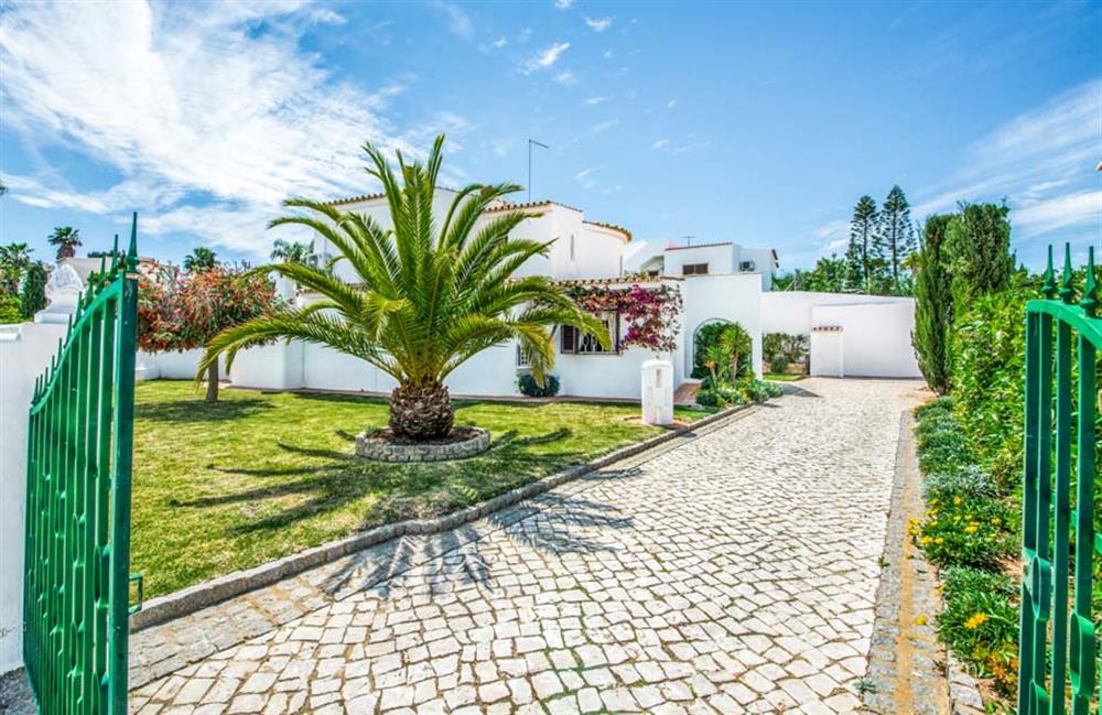 Villa Amizade (photo 9) at Villa Amizade in Castelo, Algarve