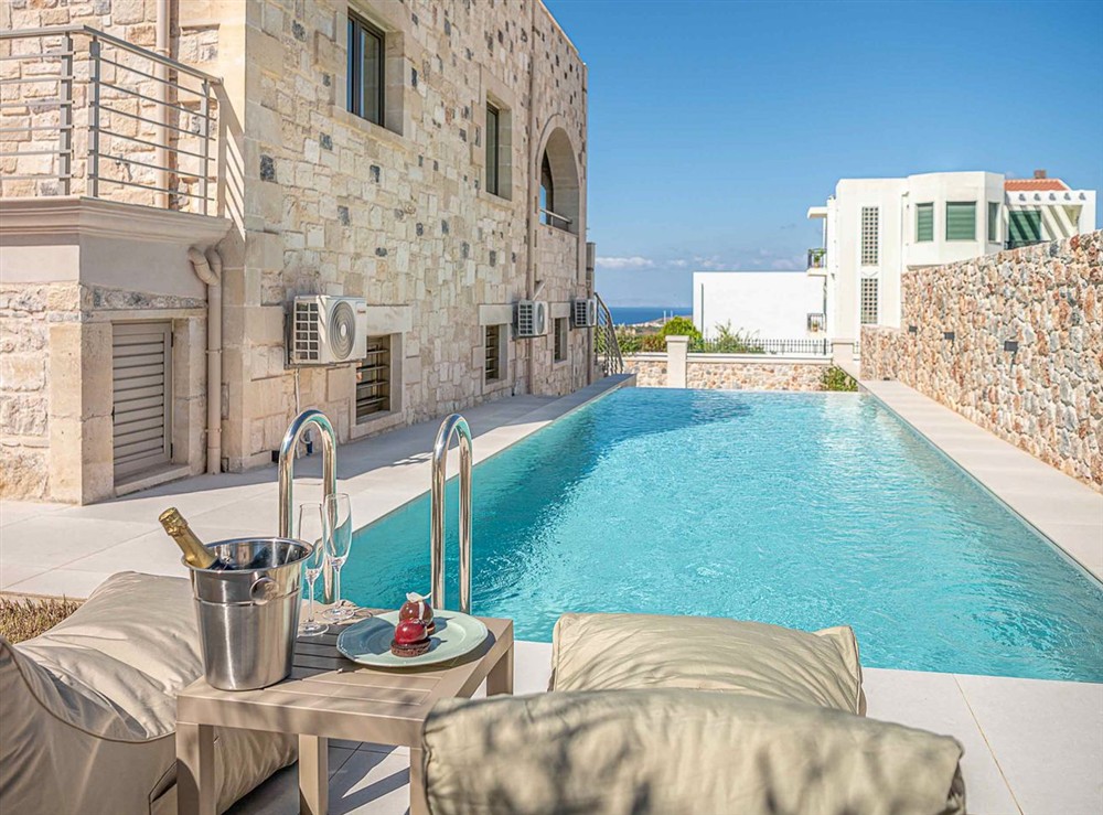 Villa Aralia