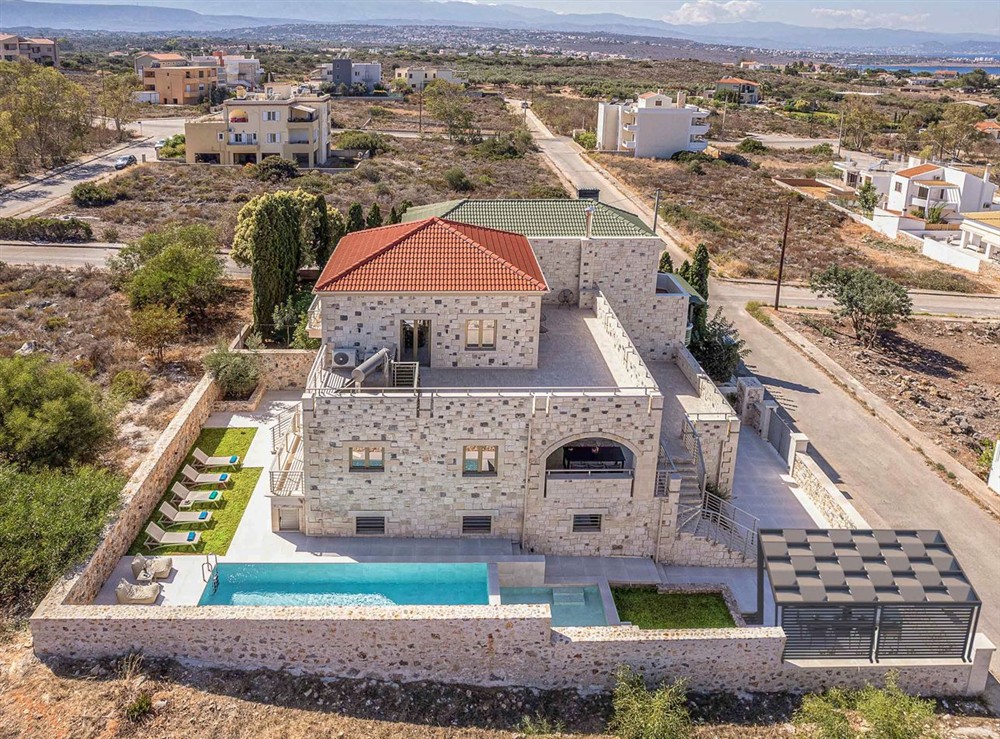 Villa Aralia
