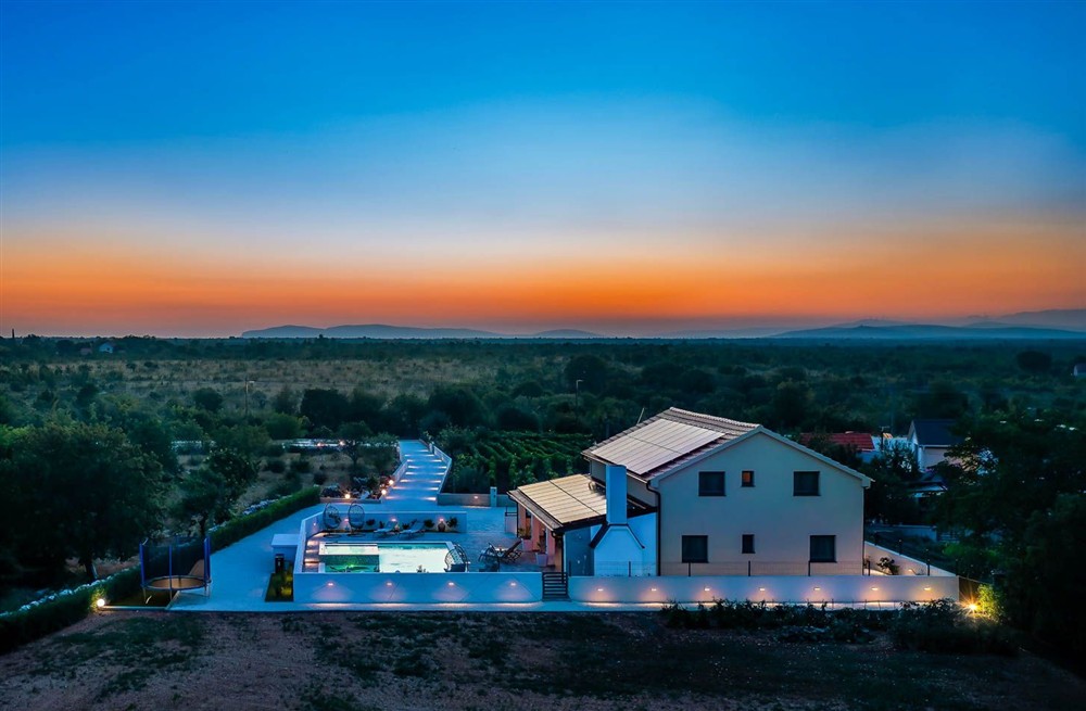 Villa Ataca