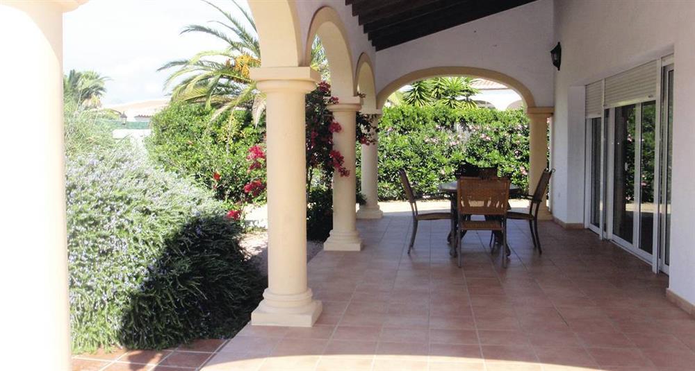 Dine in the shade at Villa Bentley, Javea, Costa Blanca