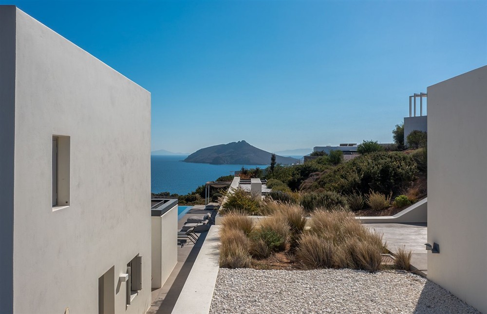 Villa Blue Olive