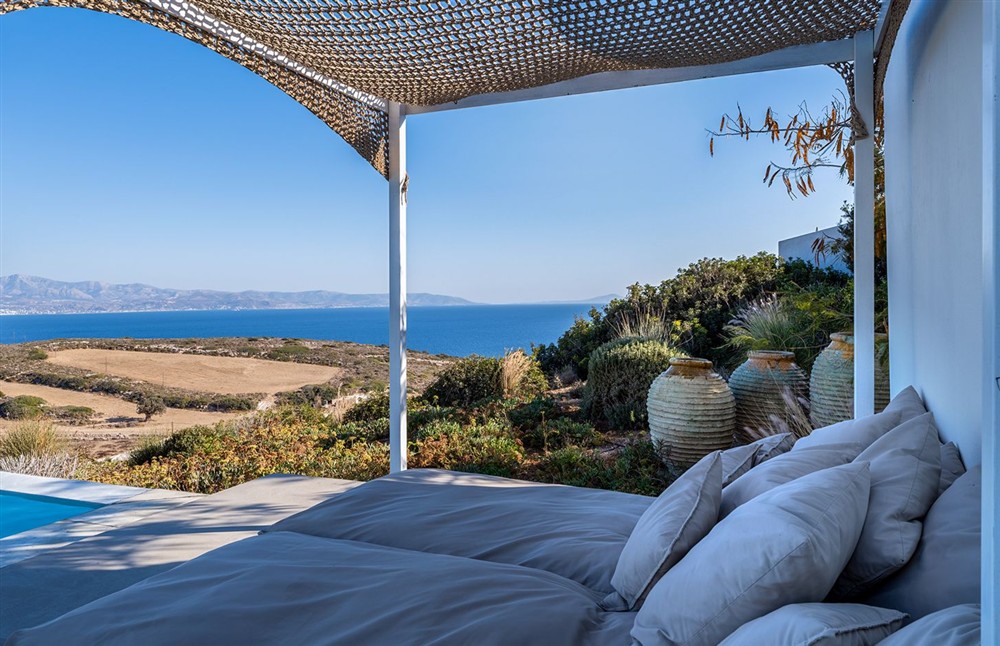 Villa Blue Olive