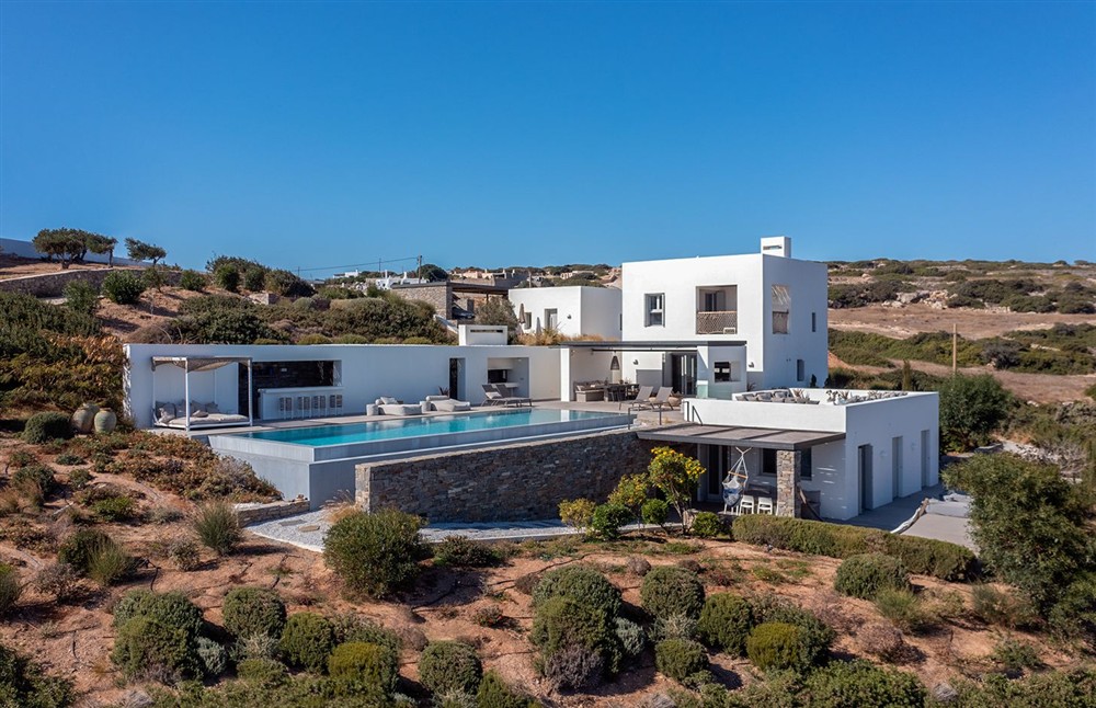 Villa Blue Olive