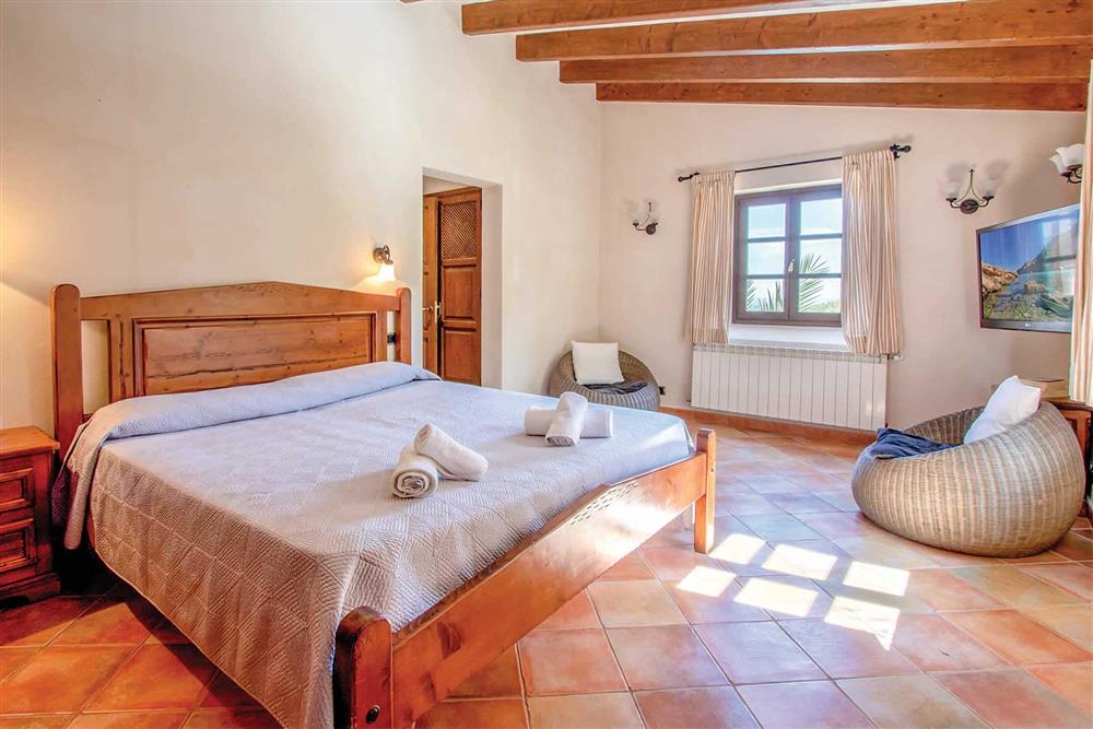 Double bedroom at Villa Can Gallardo, Pollensa, Mallorca