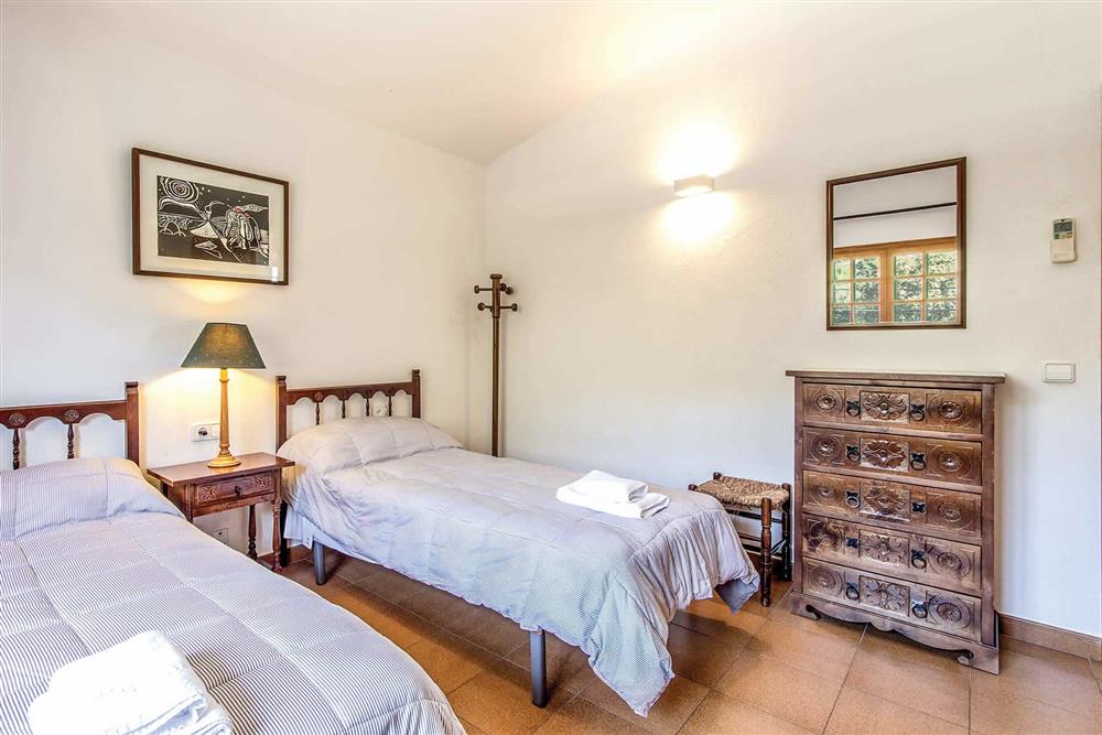 Twin bedroom (photo 2) at Villa Can Ramis, Cala San Vicente, Mallorca