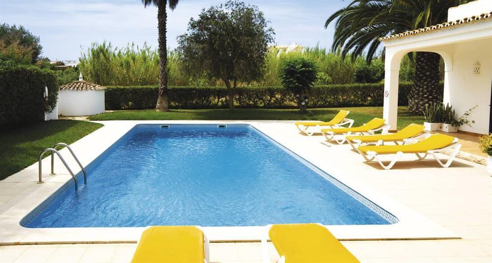 Swimming pool (photo 2) at Villa Casa do Marco, Sesmarias, Algarve