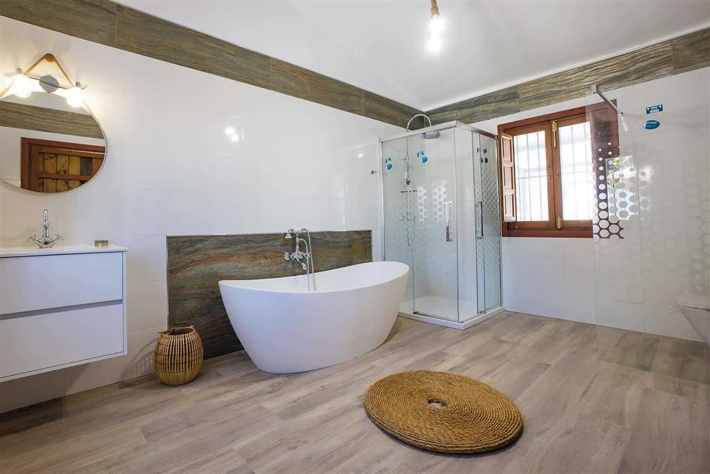 Bathroom at Villa Casa Linda, Nerja, Andalucia