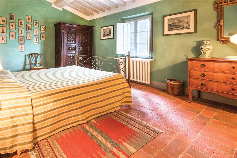 Double bedroom (photo 2) at Villa Castagneto, Peccioli, Tuscany