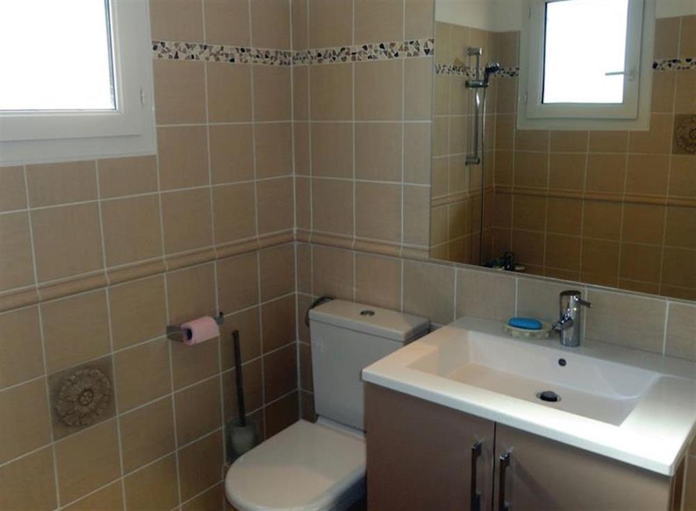 Bathroom (photo 2) at Villa Cers in Cers, Hérault, France