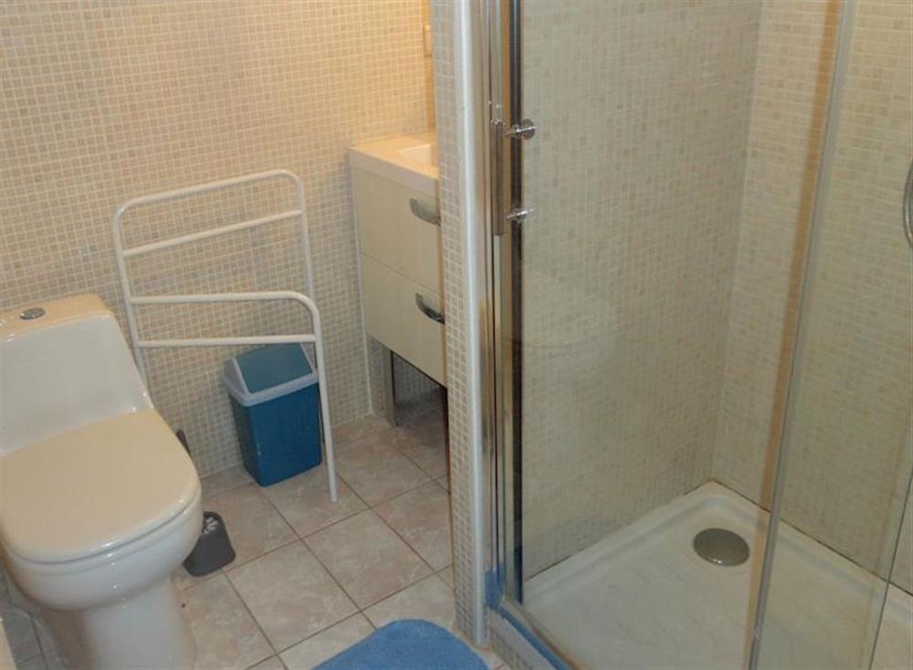 Bathroom (photo 3) at Villa Cers in Cers, Hérault, France