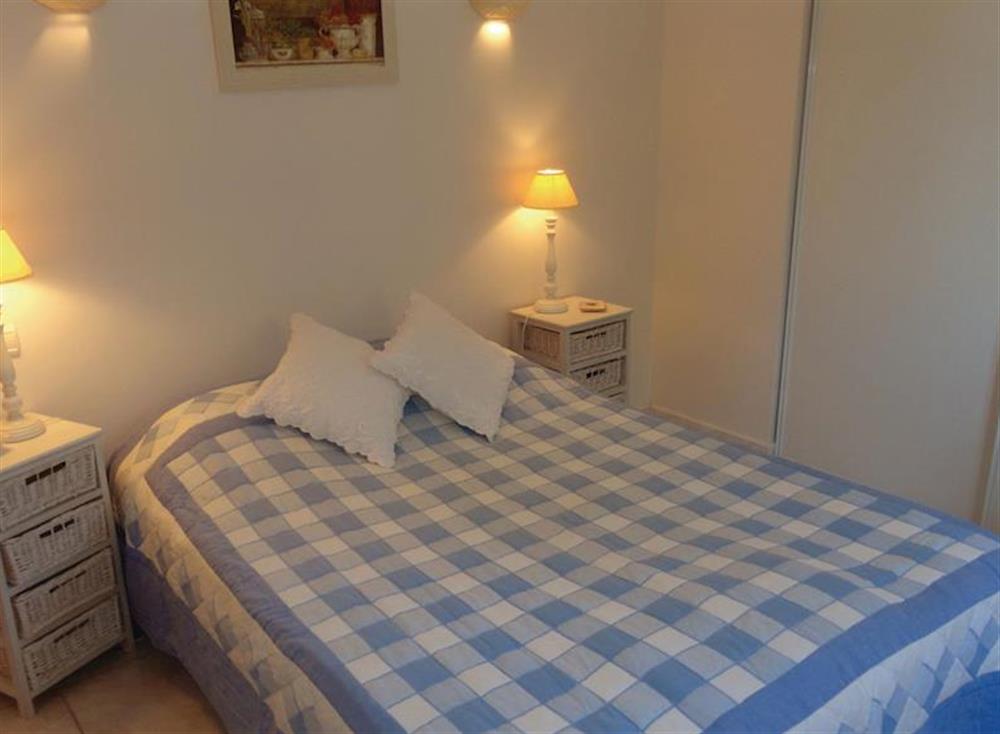 Bedroom (photo 6) at Villa Cers in Cers, Hérault, France