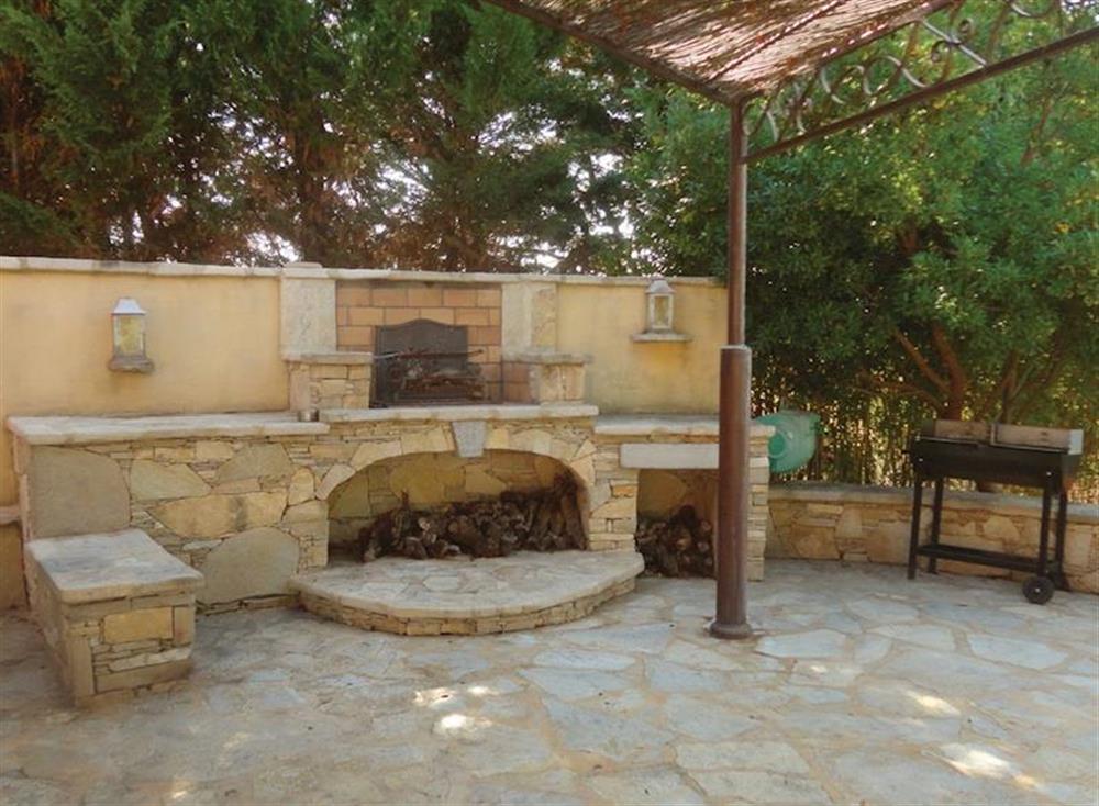 Outdoor area (photo 2) at Villa Cers in Cers, Hérault, France