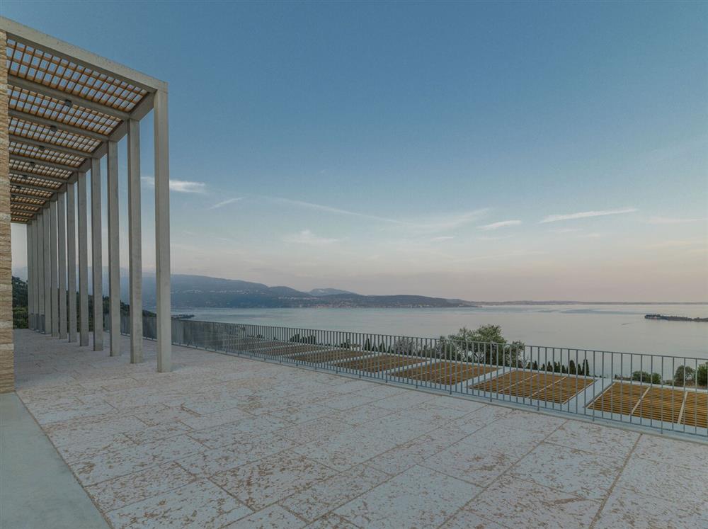 Villa Chipperfield West