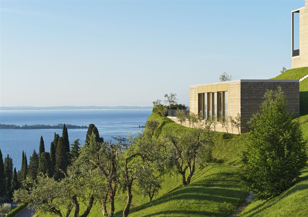 Villa Chipperfield West