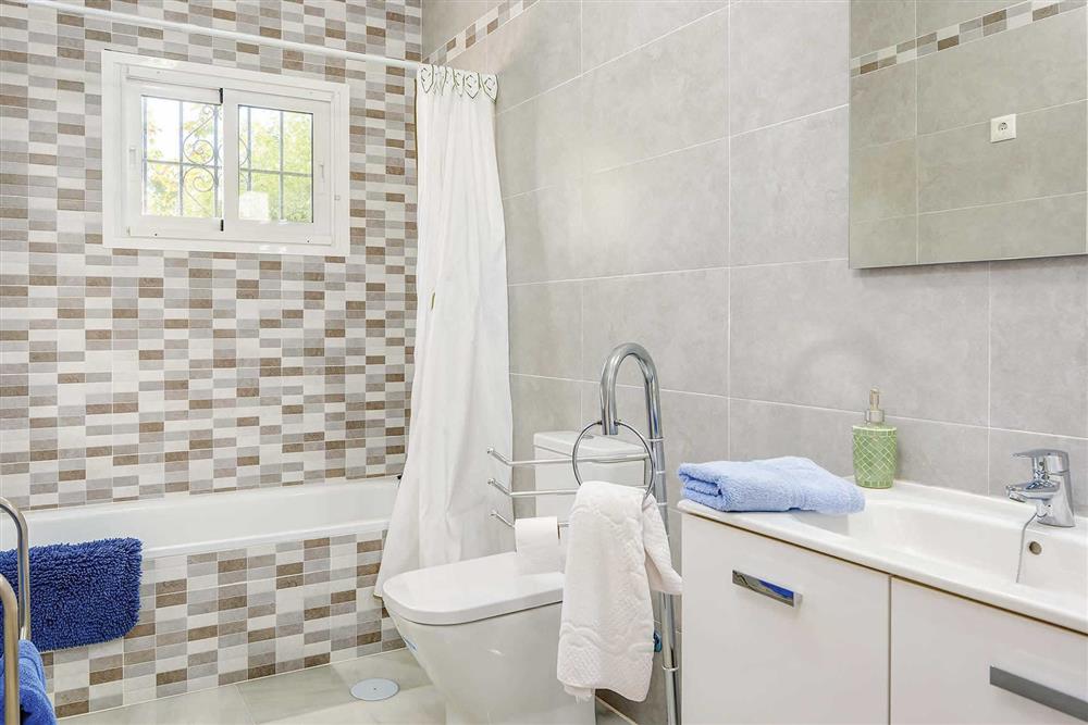 Bathroom at Villa Cipreses, Frigiliana, Andalucia