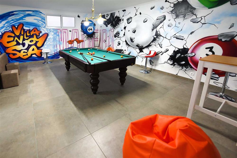 Pool table, games room (photo 4) at Villa Clementina, Funchal, Madeira