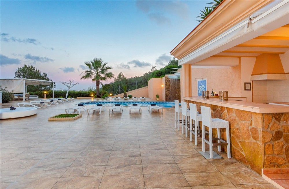 Villa Cova Santa