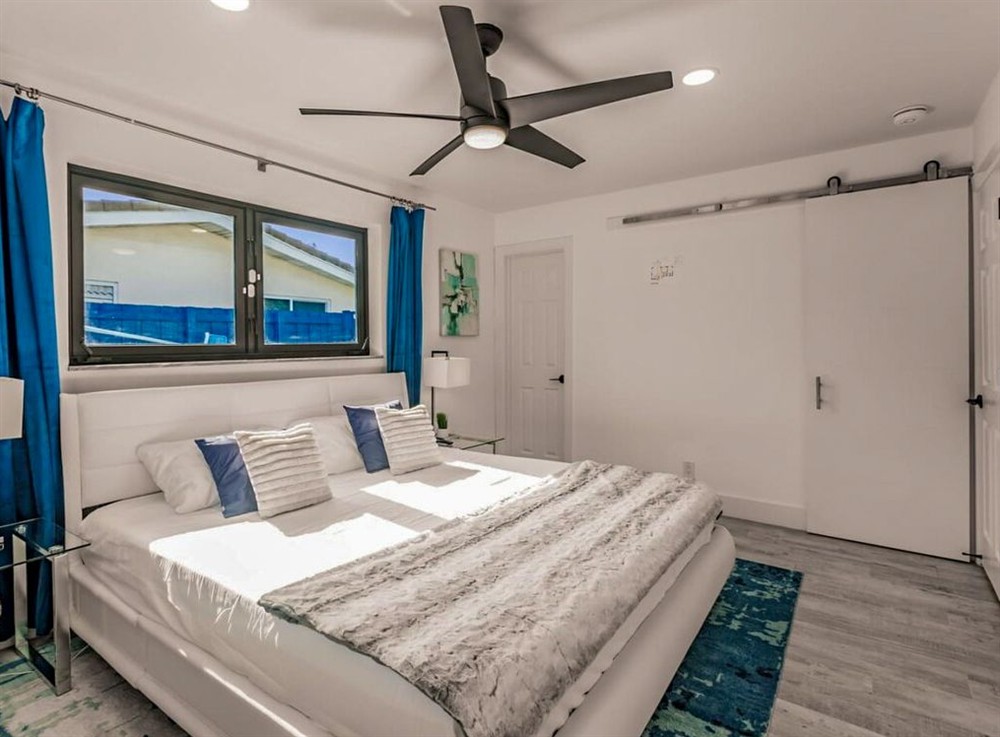 Villa Cypress