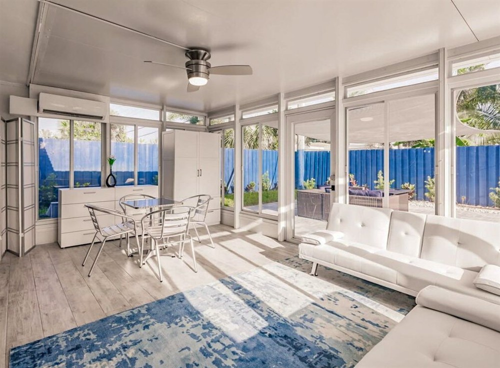 Villa Cypress