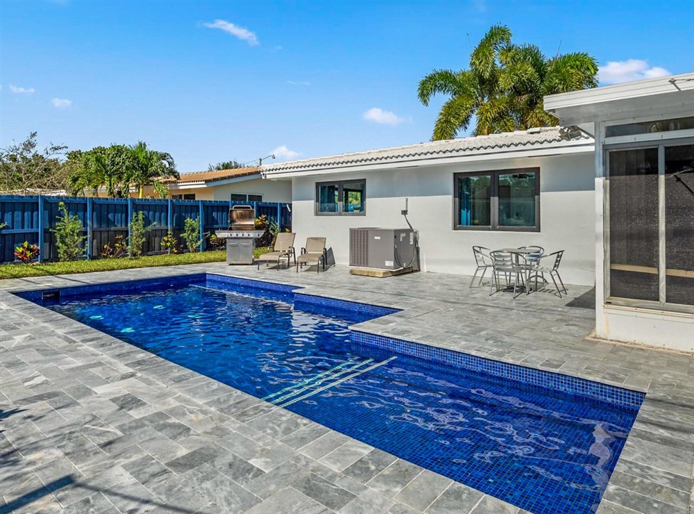 Villa Cypress