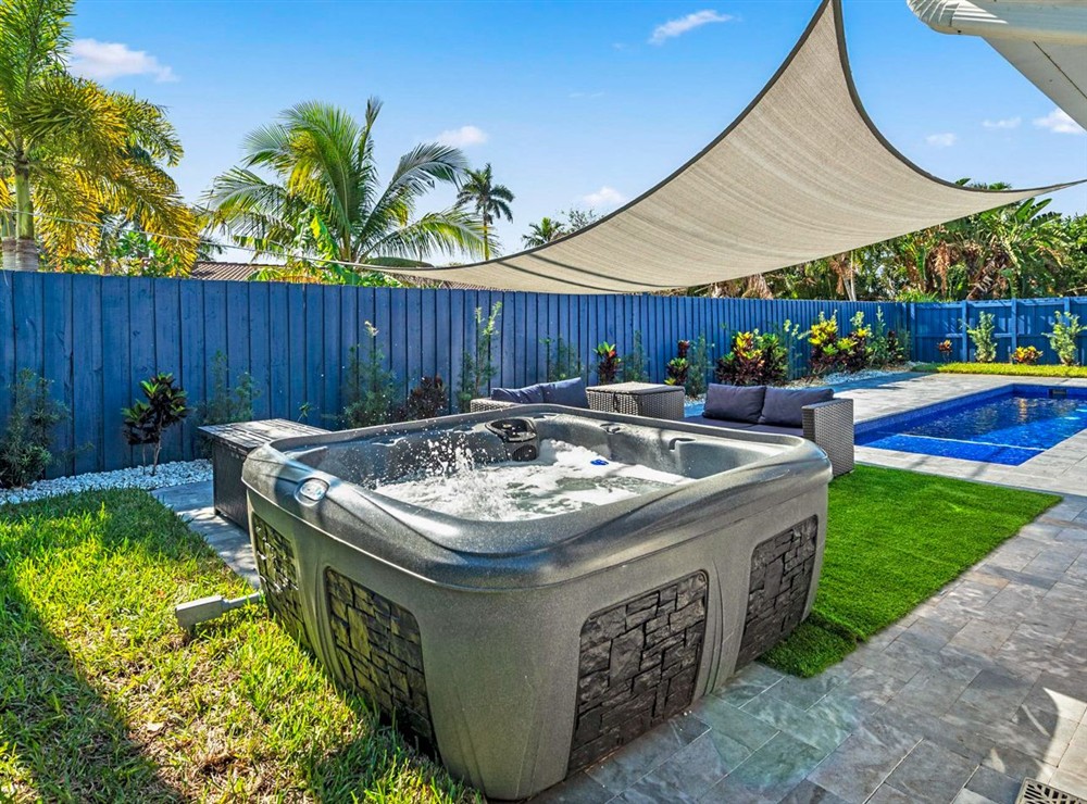 Villa Cypress