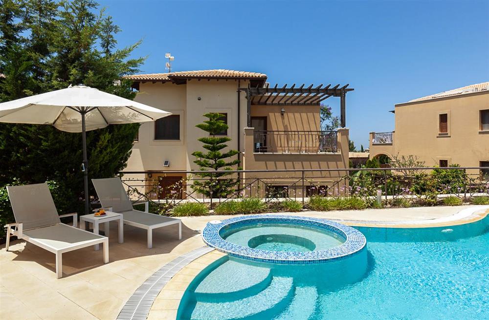 Villa Cypria