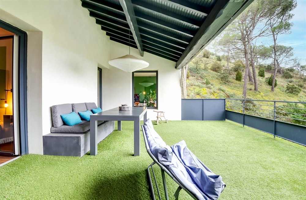 Villa De La Colline