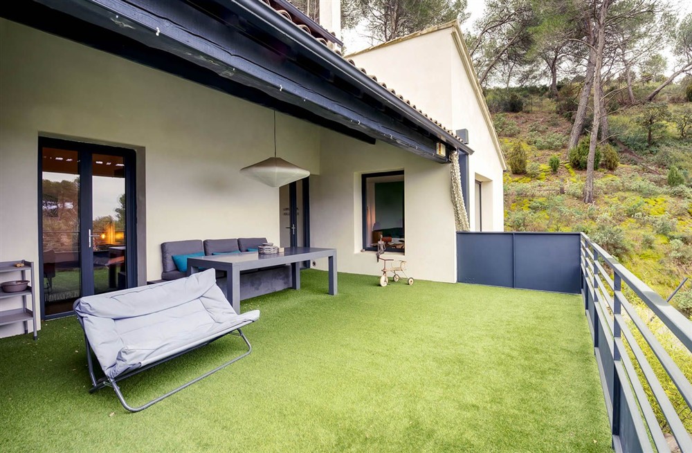 Villa De La Colline