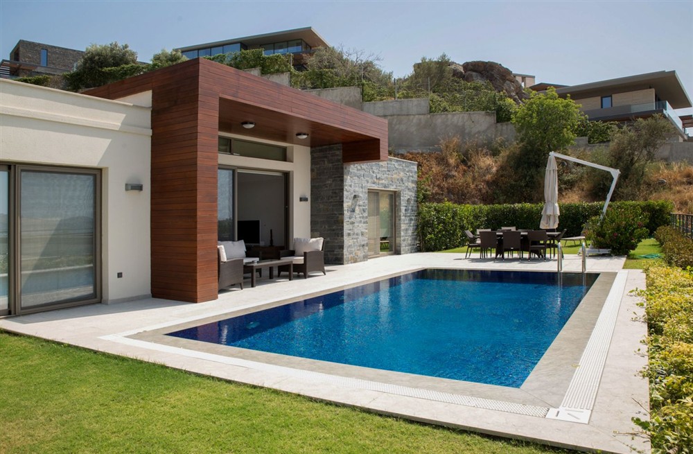 Villa Demire